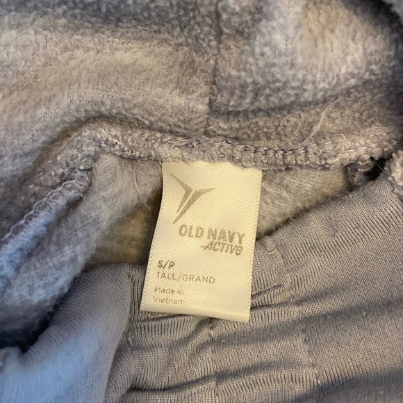 Old Navy 🩶 Active Fleece Funnel Pullover Gray Small Tall - Picture 4 of 8